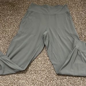 Lululemon Align Jogger Crop, Size 6